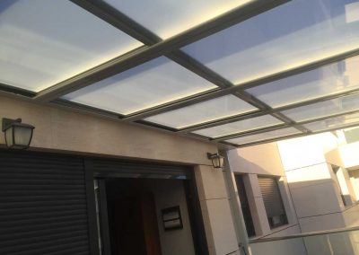 TECHO MOVIL DE CRISTAL MOTORIZADO EN TERRAZA MONTECRAMELO MADRID 02